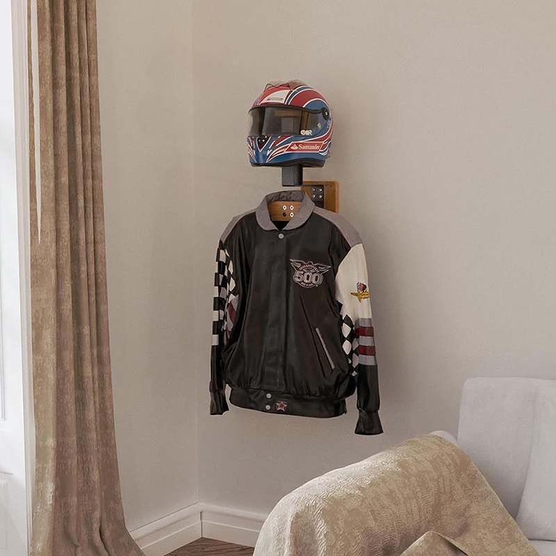 Black Walnut Helmet Holder - 2 - مراجعة Motorcycle Gear Holder وسعره